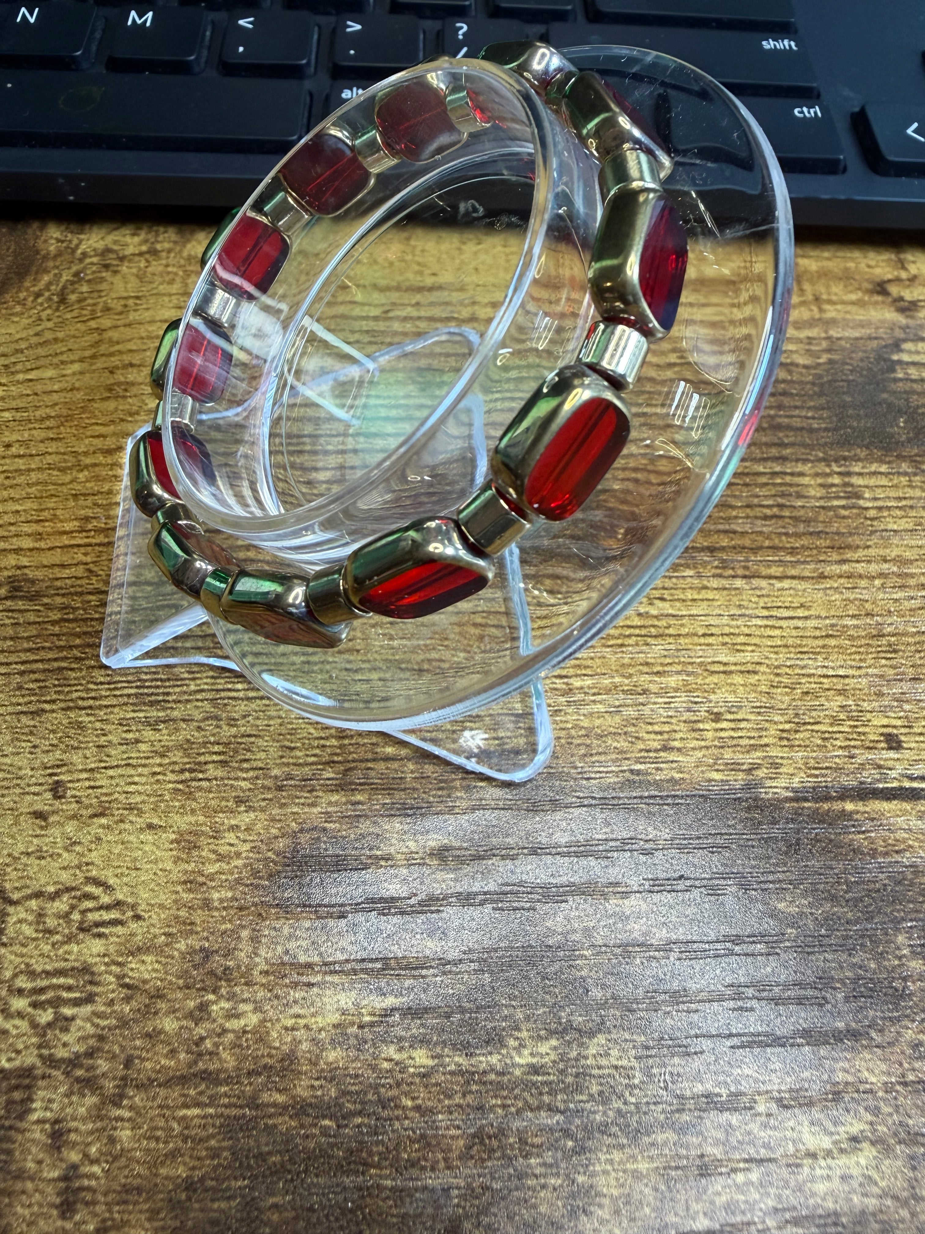 Golden Rim Bracelet