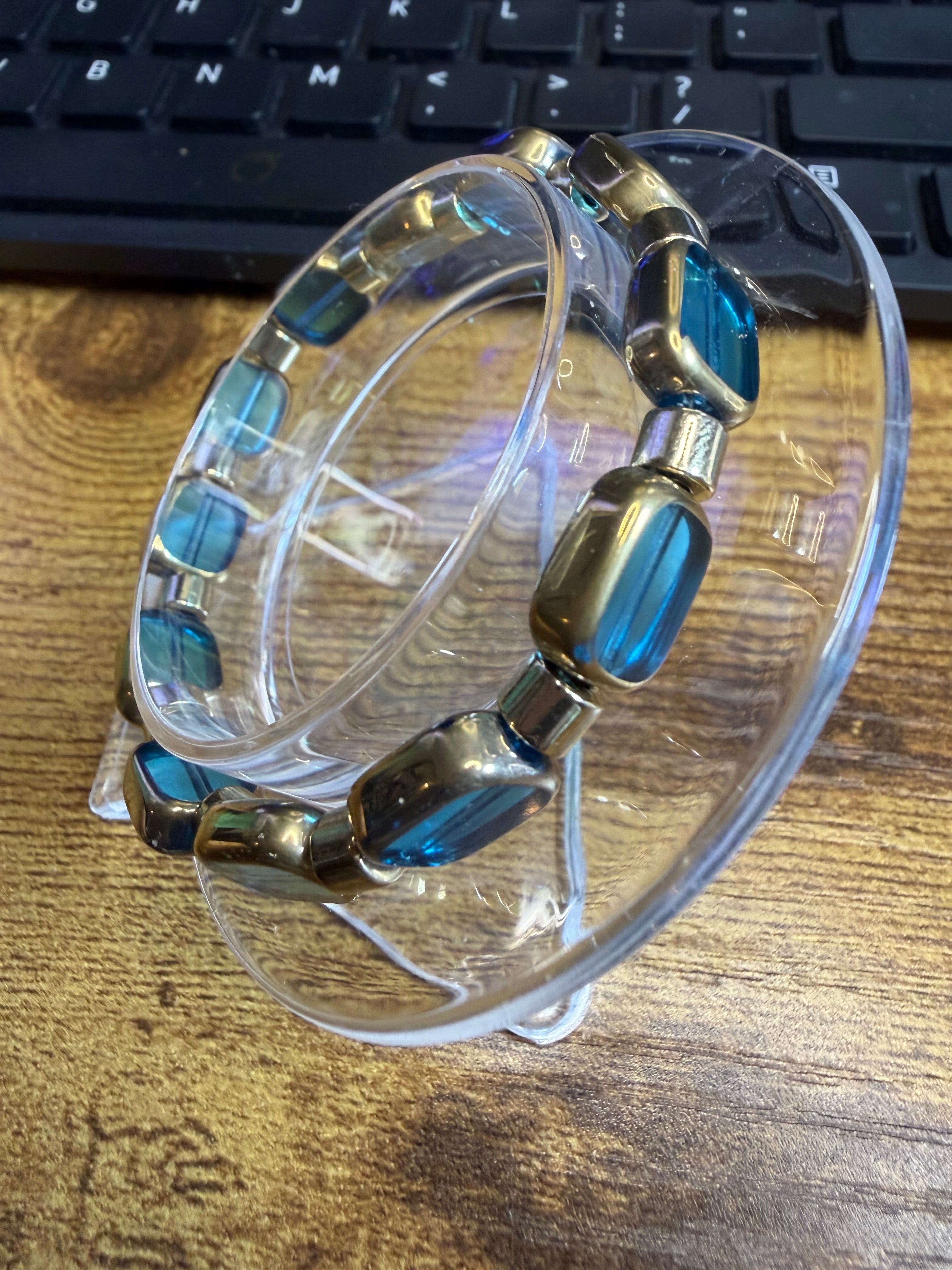 Golden Rim Bracelet